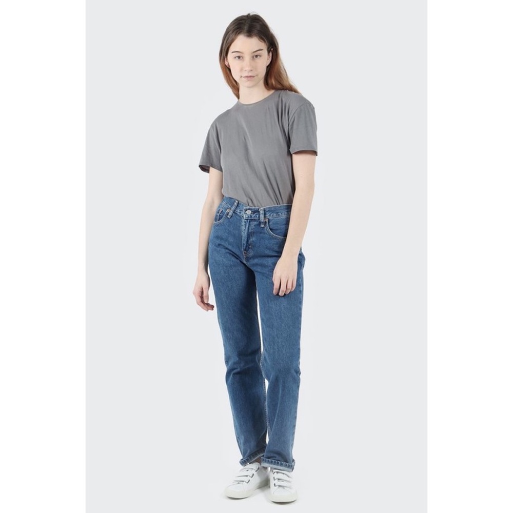 Vintage Levi’s 516 Straight Jeans (90s)